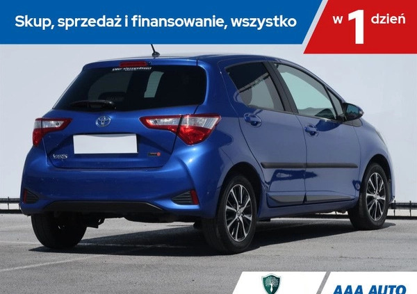 Toyota Yaris cena 56000 przebieg: 49965, rok produkcji 2018 z Mieszkowice małe 254